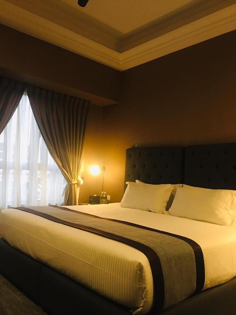 1969 Business Suites Bandar Botani, איפוה מראה חיצוני תמונה
